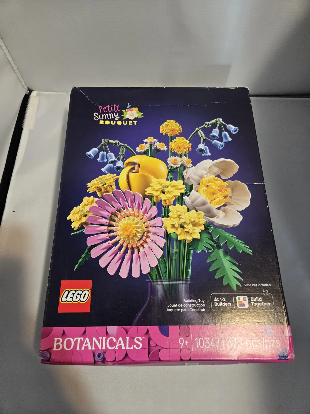 LEGO Petite Sunny Bouquet Botanical Flower Set in Yellow, Pink, Blue